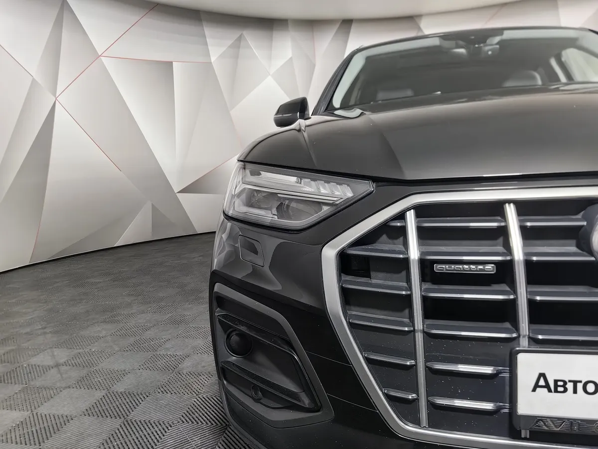 Audi Q5 Sportback 2.0 TFSI S tronic quattro (204 л.с.) Черный в АВИЛОН. Слайд №10