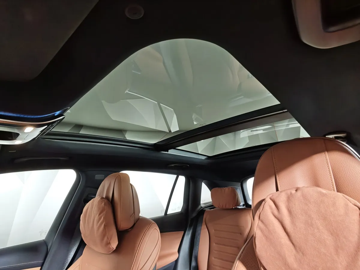 Mercedes-Benz GLC 260 L 9G-TRONIC 4MATIC (204 л.с.) Luxury Черный в АВИЛОН. Слайд №23