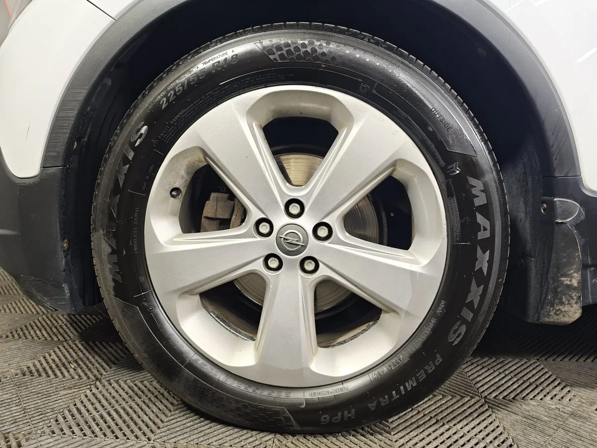Opel Mokka 1.4 Turbo AT (140 л.с.) Белый в АВИЛОН. Слайд №9