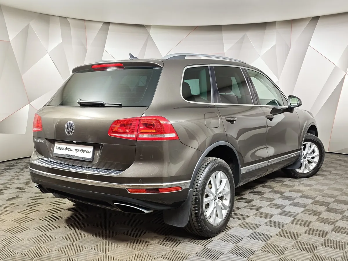 Volkswagen Touareg 3.6 FSI Tiptronic 4Motion (249 л.с.) V6 FSI Коричневый в АВИЛОН. Слайд №2