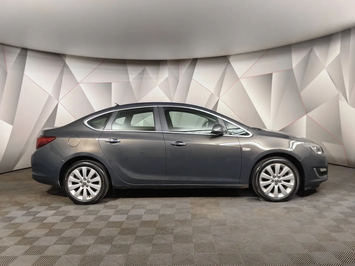 Opel Astra 1.4 Turbo AT (140 л.с.) Серый в АВИЛОН. Слайд №6