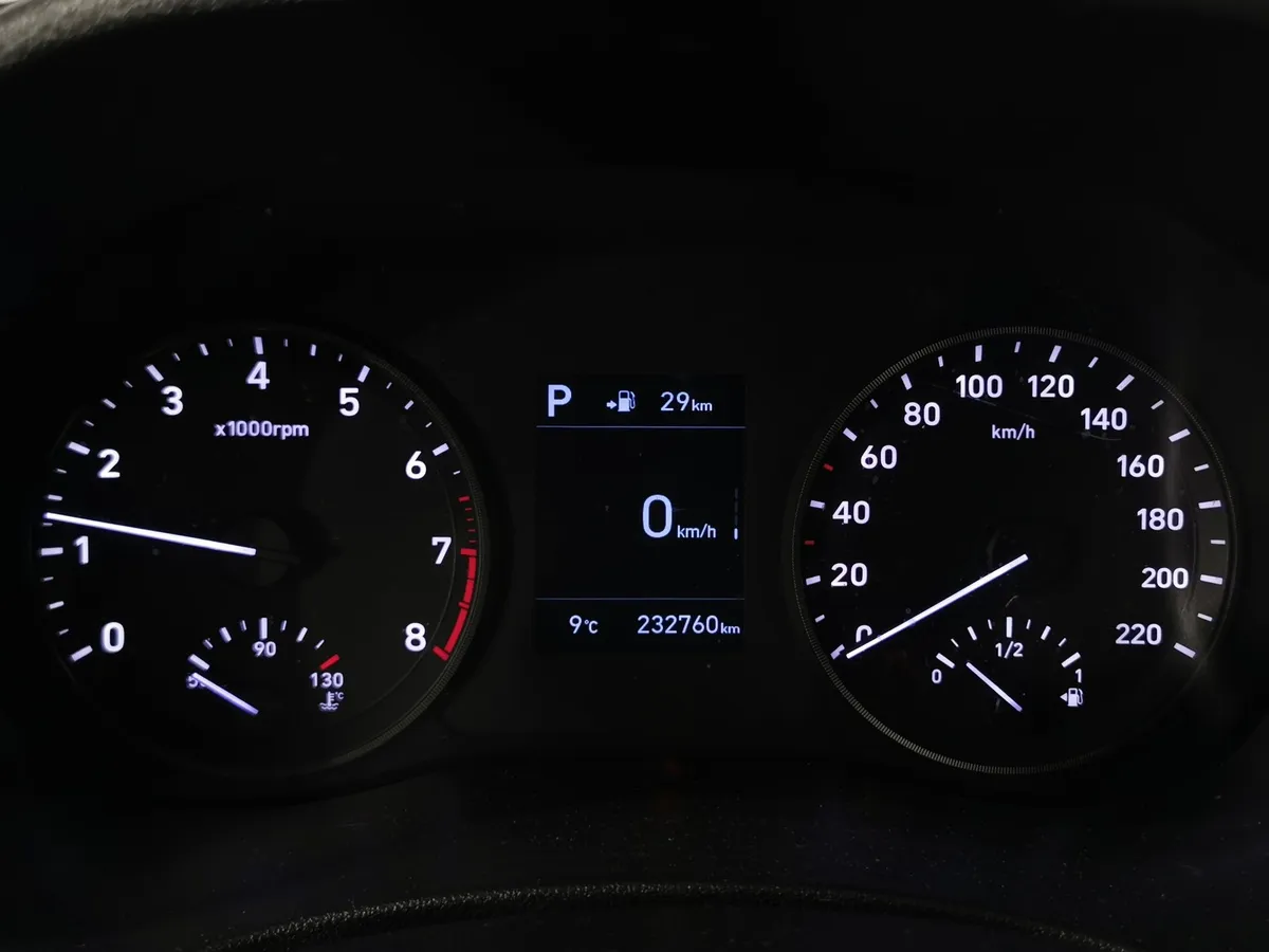 Hyundai Solaris 1.6 AT (123 л.с.) Comfort + Winter Серый в АВИЛОН. Слайд №17