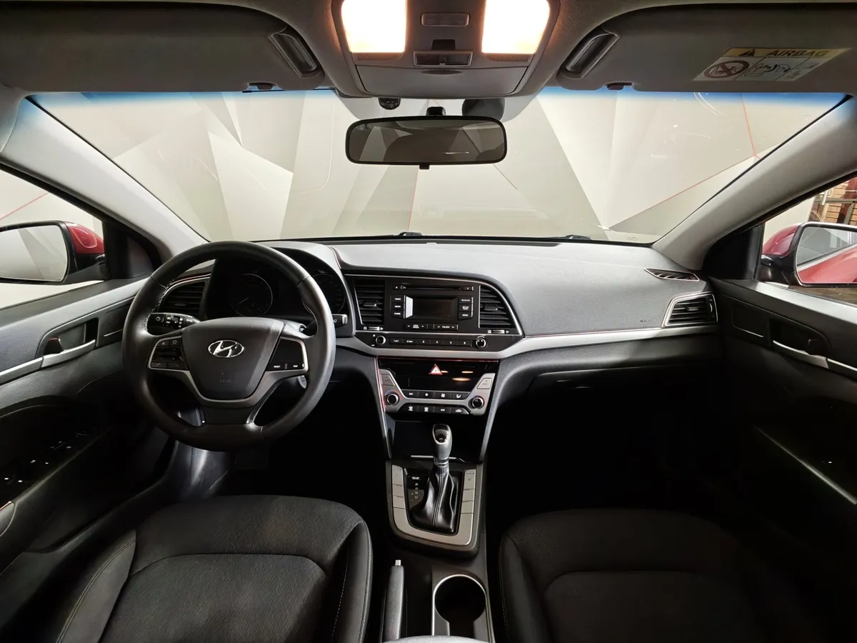 Hyundai Elantra 1.6 AT (128 л.с.) Active Красный в АВИЛОН. Слайд №13