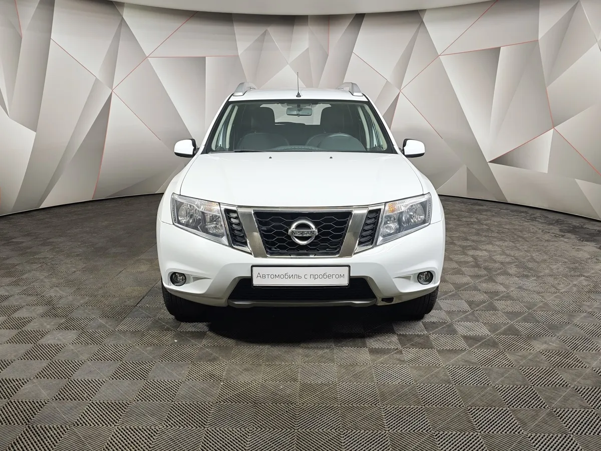 Nissan Terrano 2.0 AT AWD (143 л.с.) Elegance Plus Белый в АВИЛОН. Слайд №7