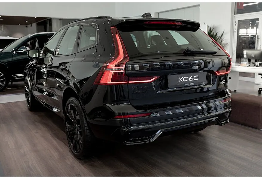 Volvo XC60 2.0 AT AWD (264 л.с.) Luxury Edition Черный в АВИЛОН. Слайд №5
