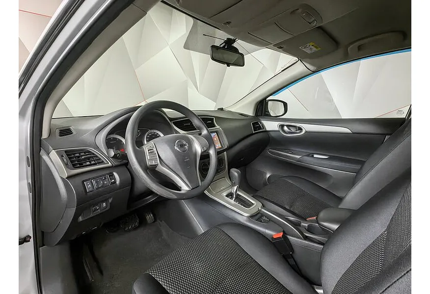 Nissan Sentra 1.6 CVT (117 л.с.) Серебристый в АВИЛОН. Слайд №9