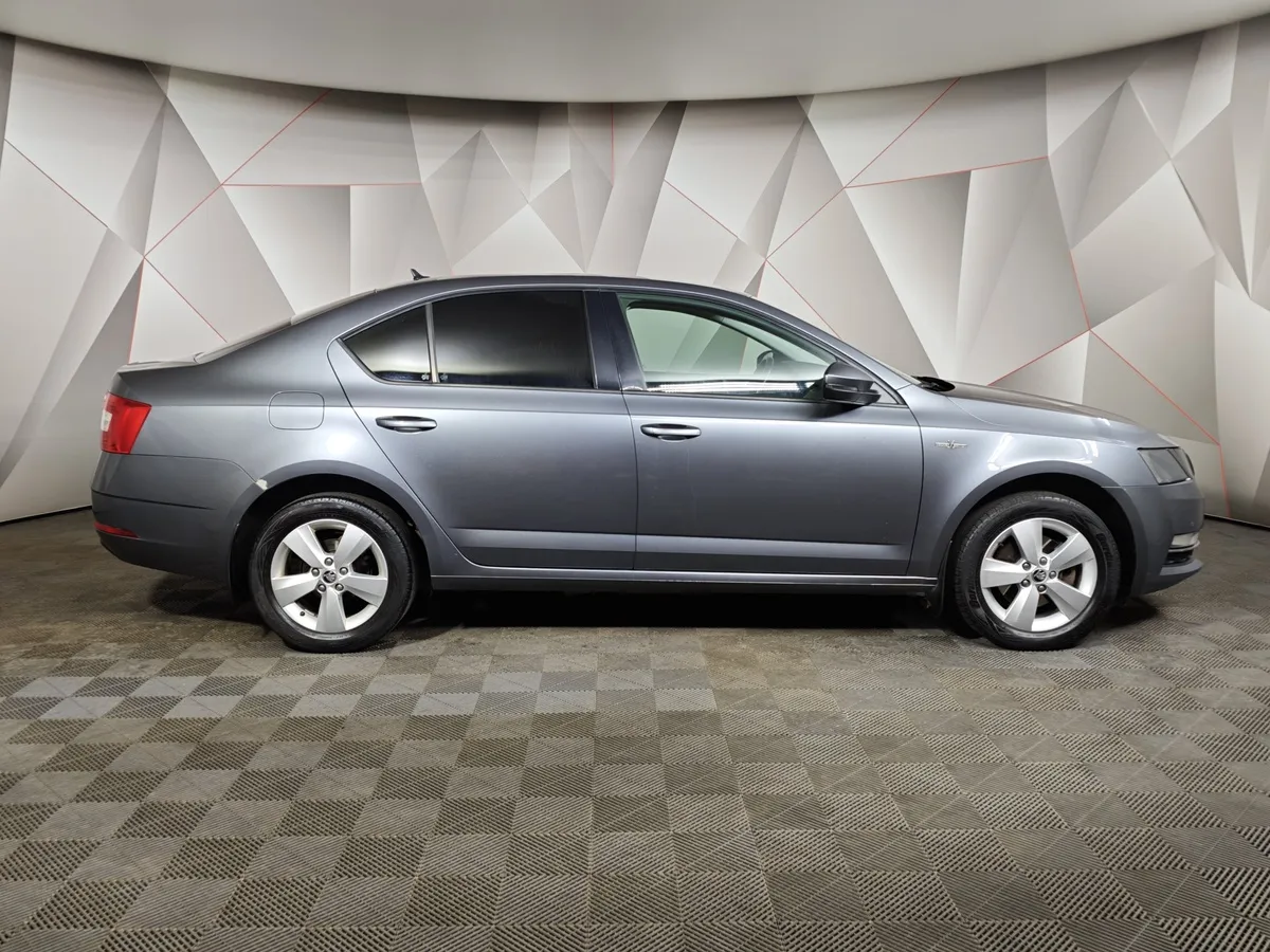Skoda Octavia 1.4 TSI DSG (140 л.с.) Hockey Edition Серый в АВИЛОН. Слайд №6