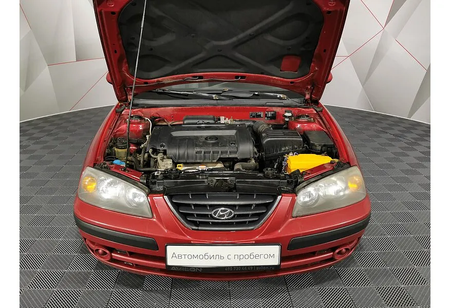Hyundai Elantra 1.6 MT (105 л.с.) Красный в АВИЛОН. Слайд №14