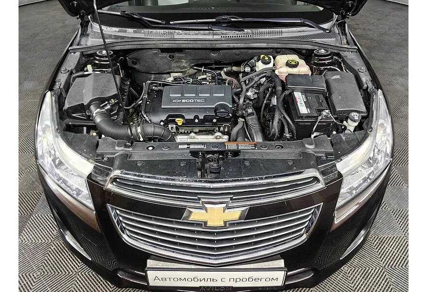 Chevrolet Cruze 1.4 Turbo AT (140 л.с.) Коричневый в АВИЛОН. Слайд №10