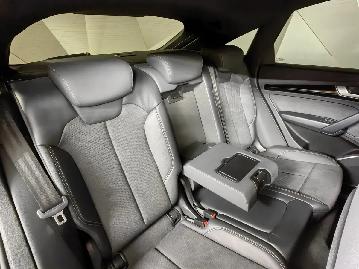 Audi Q5 Sportback 2.0 TFSI S tronic quattro (249 л.с.) Sport Зеленый в АВИЛОН. Слайд №16
