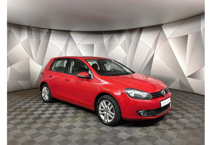 Volkswagen Golf 1.4 TSI DSG (122 л.с.) Trendline Красный в АВИЛОН. Слайд №3