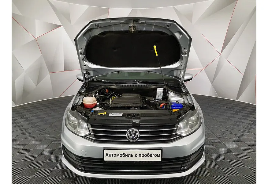 Volkswagen Polo 1.6 MPI MT (110 л.с.) Connect Серебристый в АВИЛОН. Слайд №11