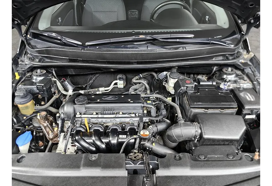 Hyundai Solaris 1.6 AT (123 л.с.) Special Edition Черный в АВИЛОН. Слайд №11