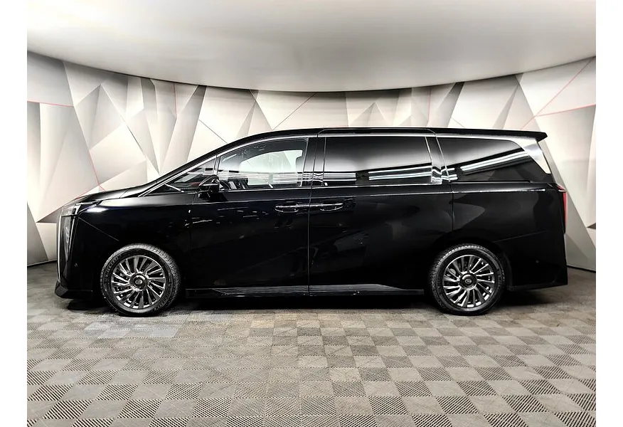 GAC M8 2.0T AT (231 л.с.) GX Premium Черный в АВИЛОН. Слайд №3