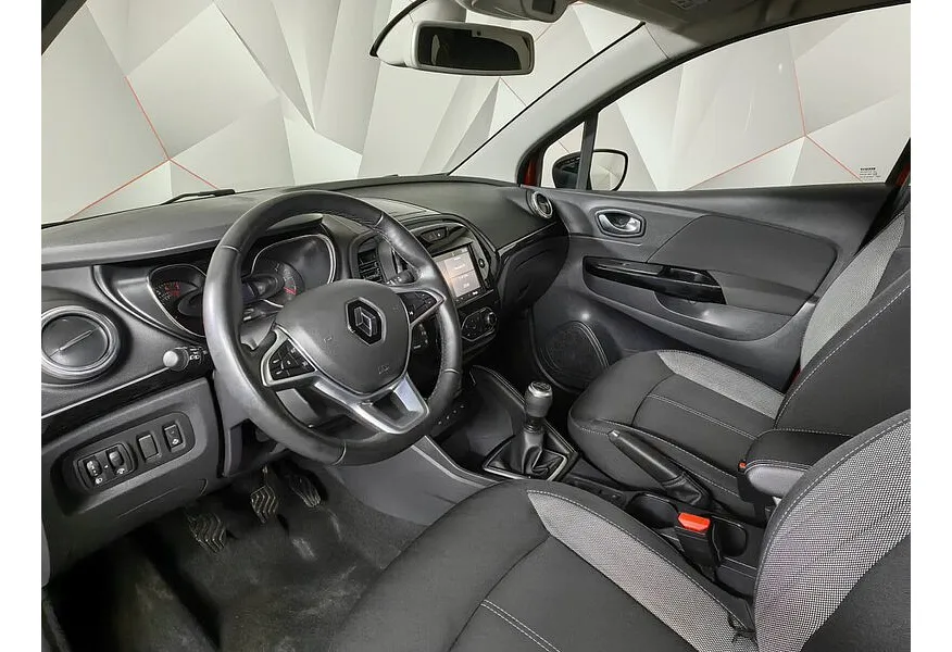 Renault Kaptur 1.6 MT (114 л.с.) Красный в АВИЛОН. Слайд №19