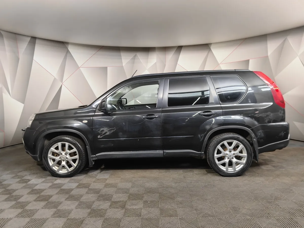 Nissan X-Trail 2.0 CVT AWD (141 л.с.) Черный в АВИЛОН. Слайд №5