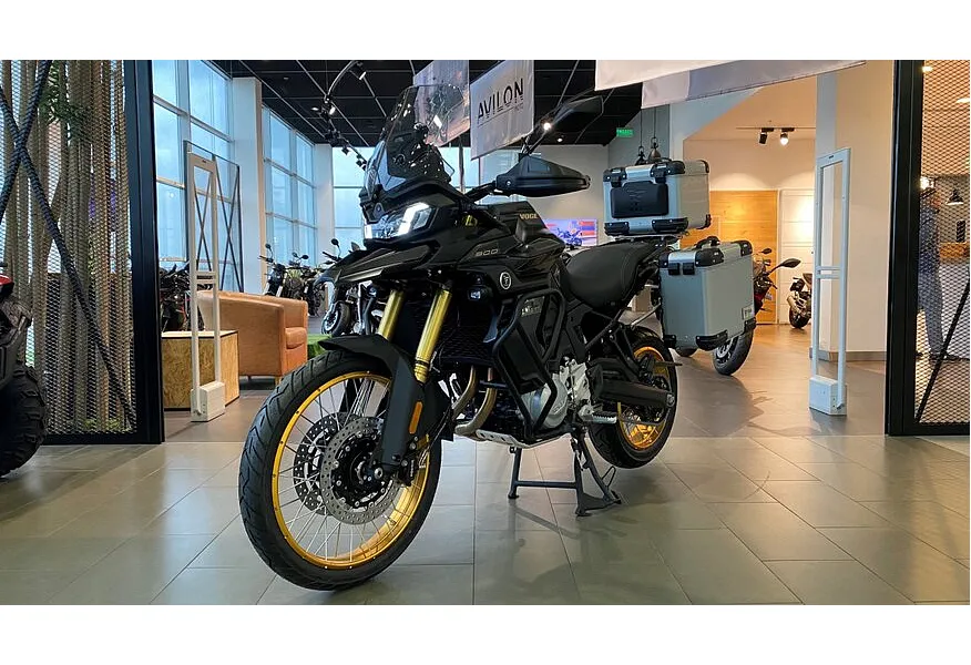 АВИЛОН - VOGE DS900X 895 см³ (96 л.с.) (96) Черный - slide 9331488