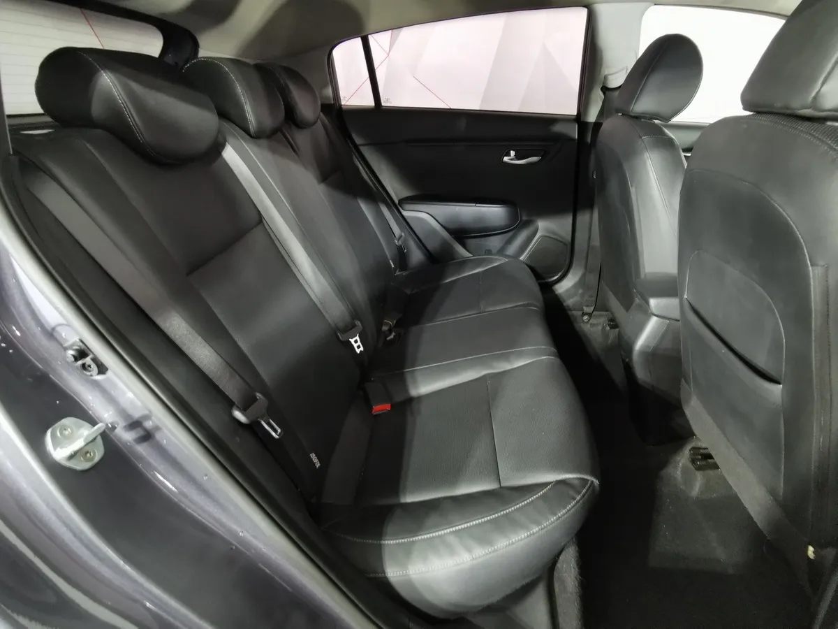 Kia Rio X 1.6 AT (123 л.с.) Prestige Серый в АВИЛОН. Слайд №15