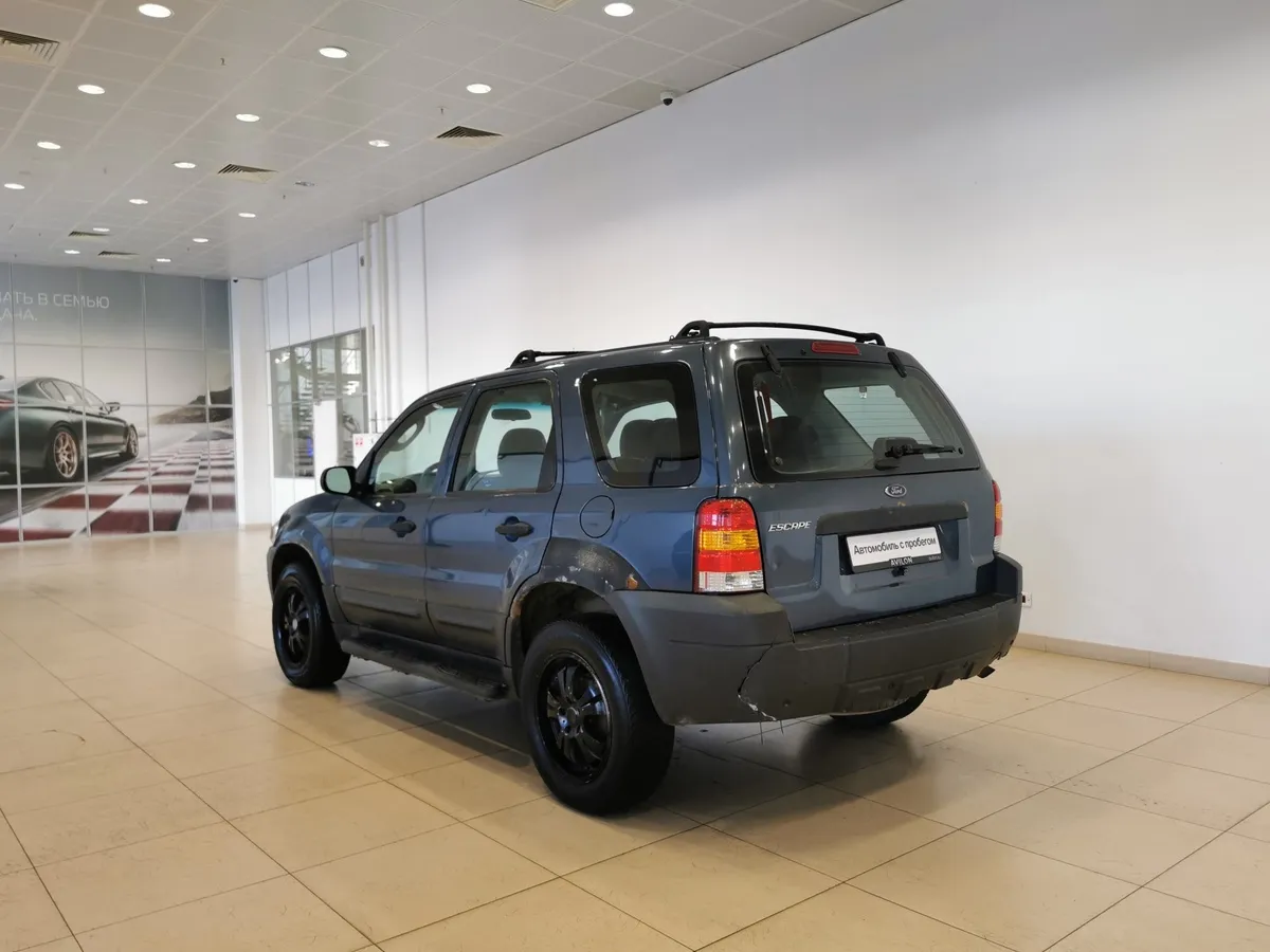 Ford Escape 2.3 AT AWD (145 л.с.) Синий в АВИЛОН. Слайд №4