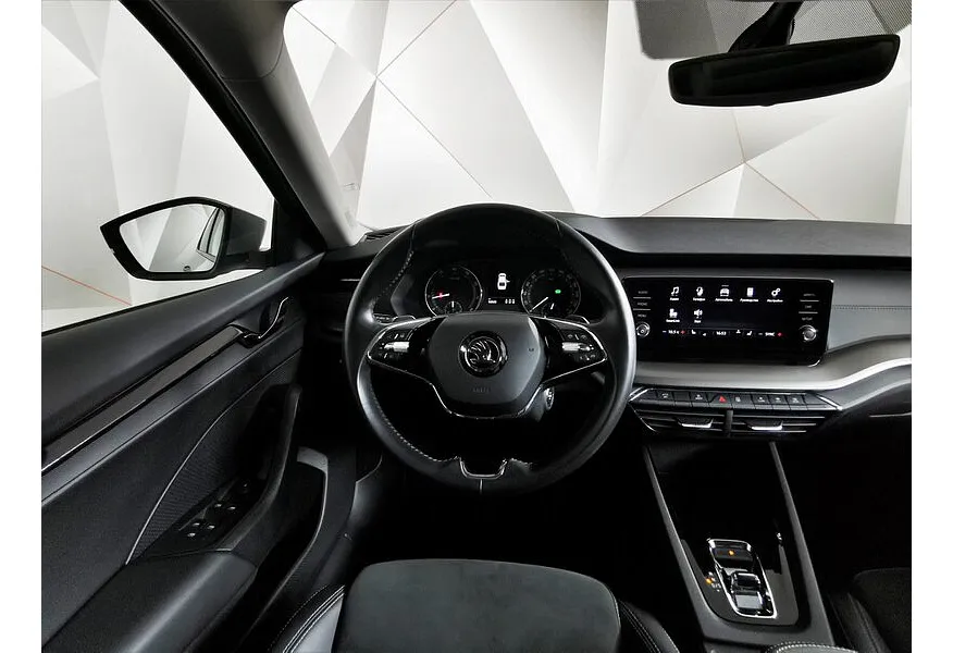 Skoda Octavia 1.4 AT FWD (150 л.с.) Серый в АВИЛОН. Слайд №20