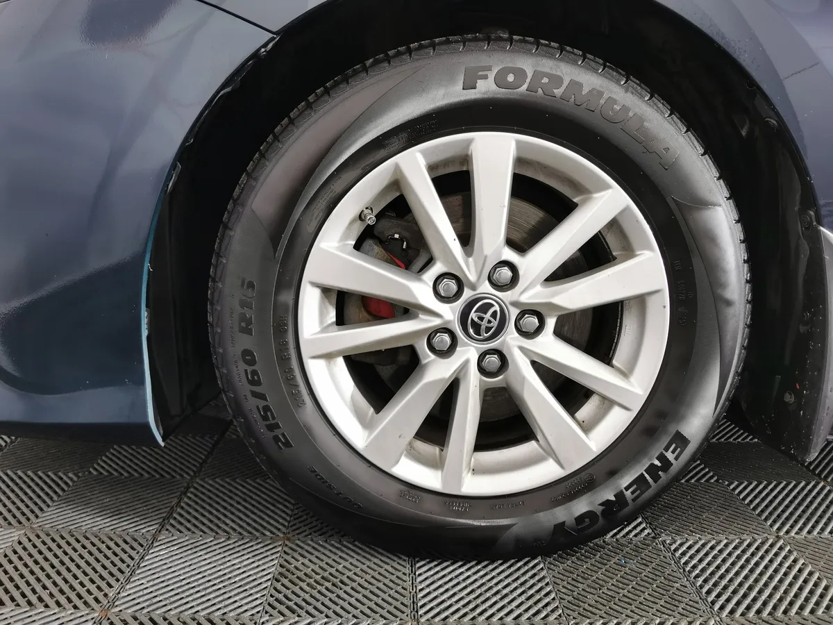Toyota Camry 2.0 AT (150 л.с.) Синий в АВИЛОН. Слайд №9