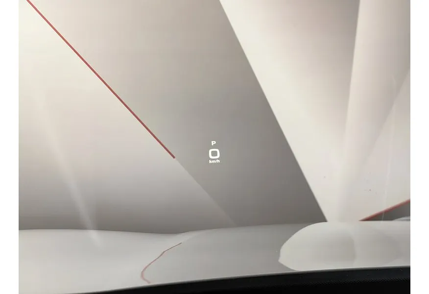 Hongqi HS5 2.0 AT 4WD (224 л.с.) Deluxe Желтый в АВИЛОН. Слайд №21