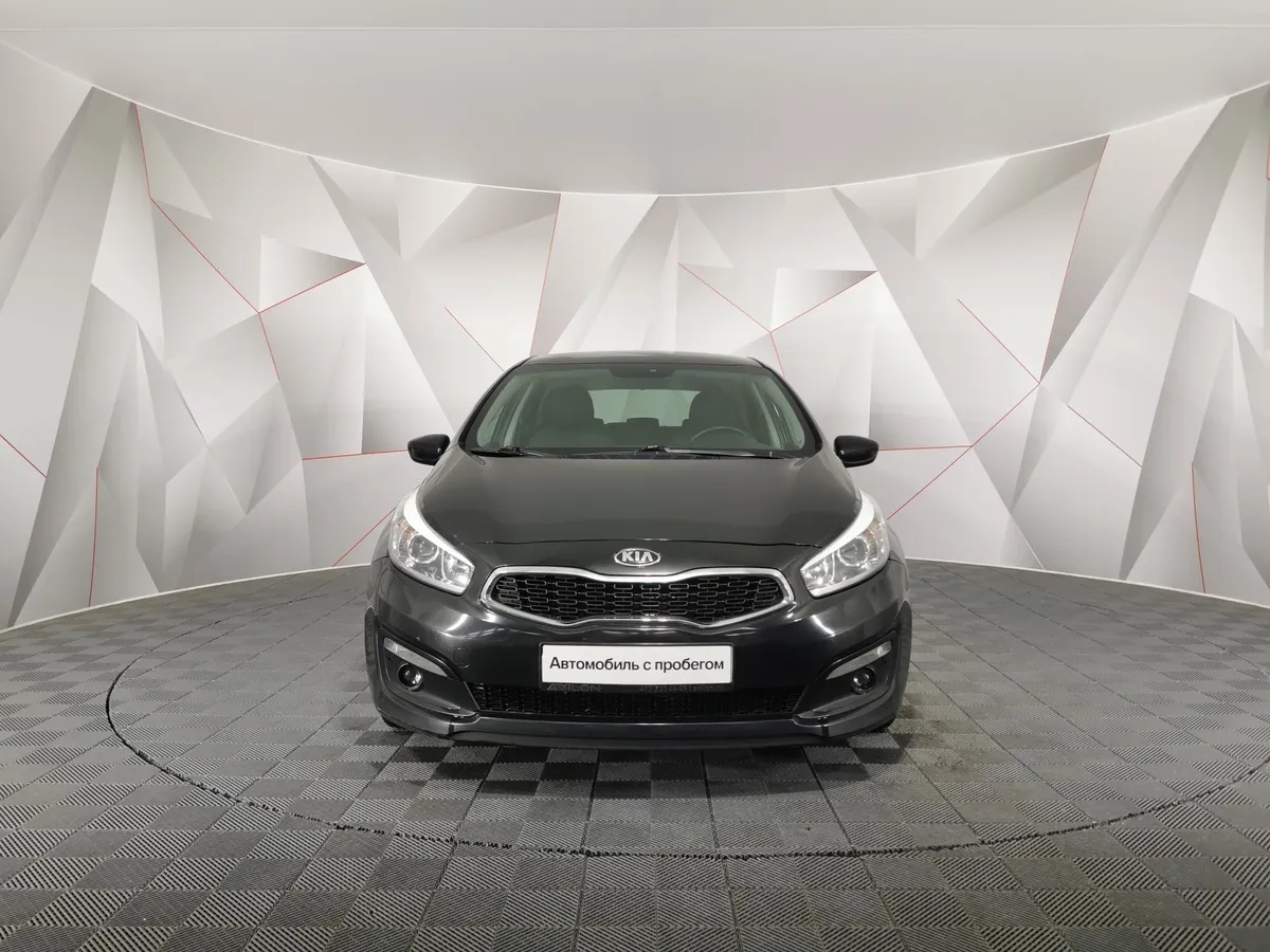 Kia Ceed 1.6 AT (130 л.с.) Luxe RED Line Черный в АВИЛОН. Слайд №7