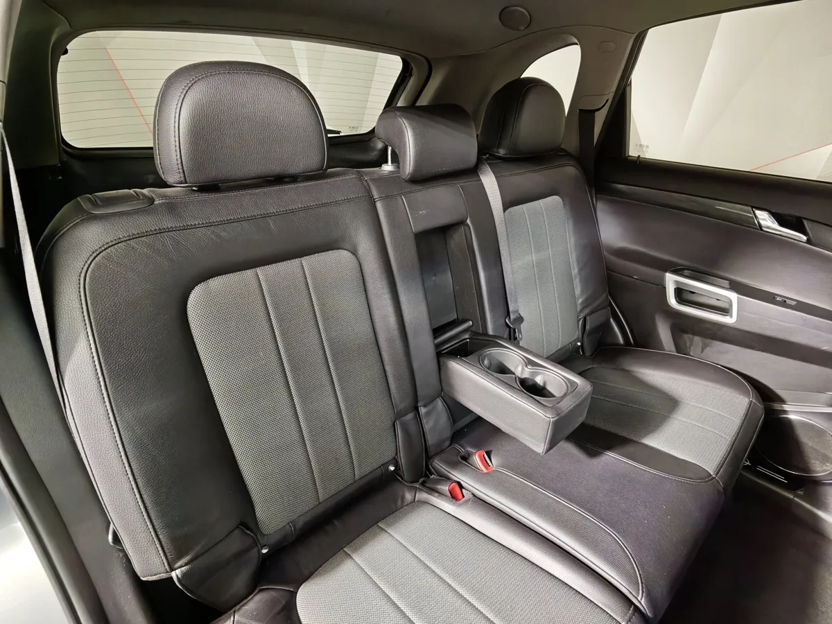 Opel Antara 2.4 MT (167 л.с.) Серый в АВИЛОН. Слайд №15