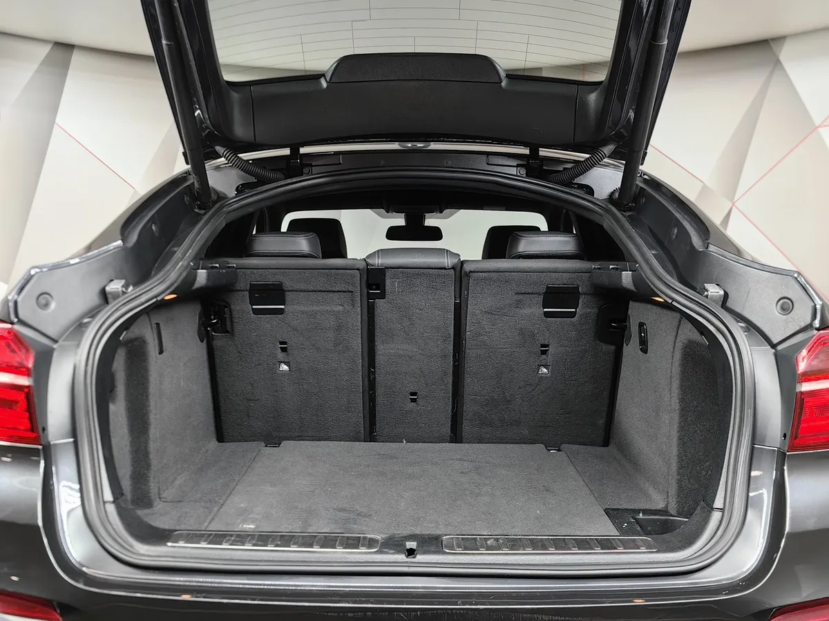BMW X4 xDrive20i Steptronic (184 л.с.) M Sport (Локальная сборка) Серый в АВИЛОН. Слайд №9