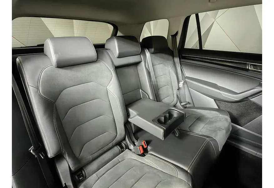 Skoda Kodiaq 1.4 TSI DSG 4X4 (150 л.с.) Серый в АВИЛОН. Слайд №16