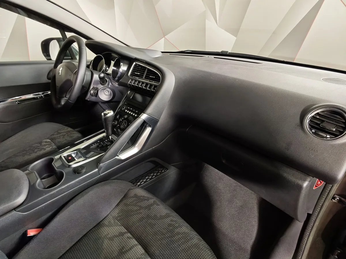 Peugeot 3008 1.6 THP AT (150 л.с.) Коричневый в АВИЛОН. Слайд №13