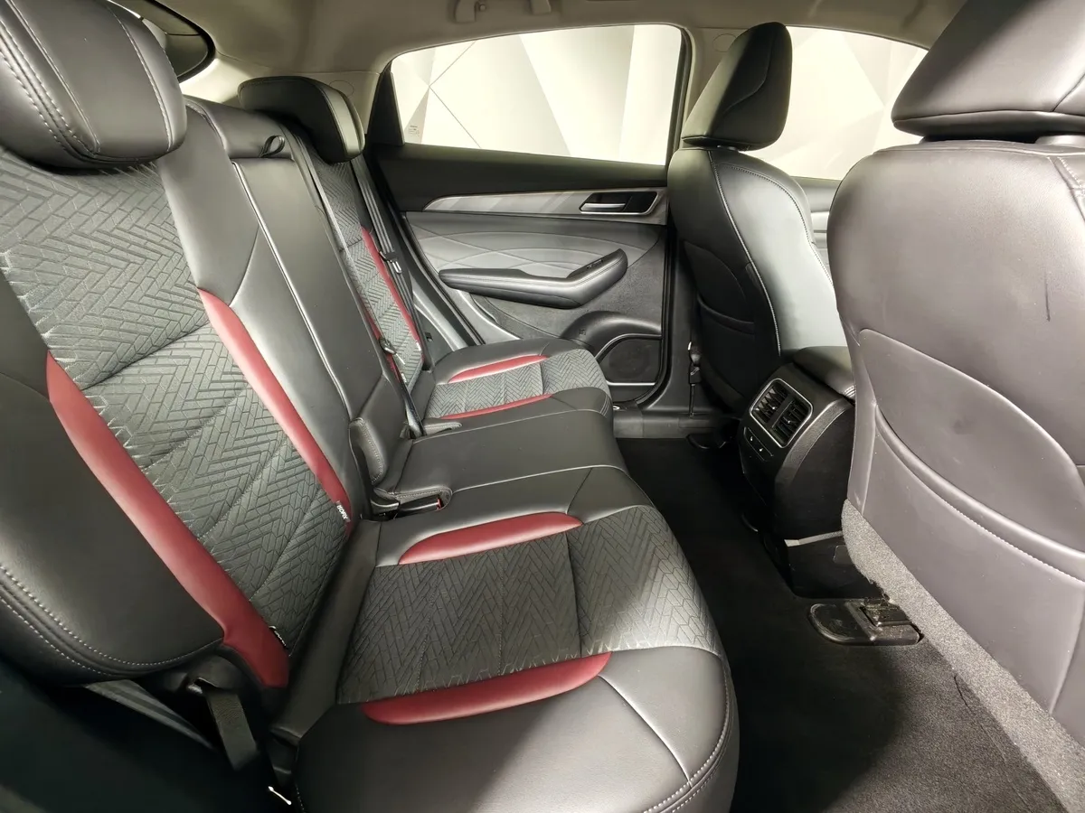 Haval F7x 2.0T AWD 7DCT (190 л.с.) Elite Серый в АВИЛОН. Слайд №15