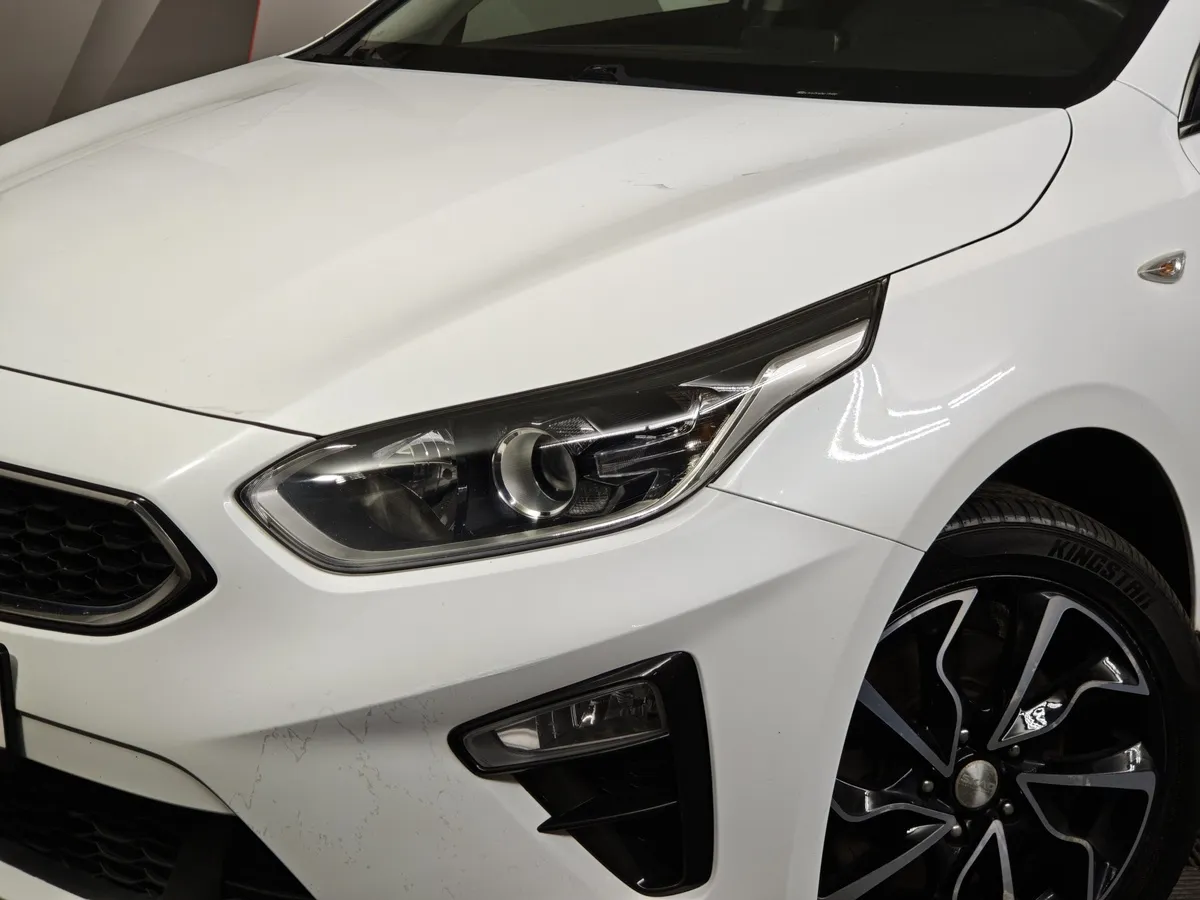 Kia Ceed 1.6 AT (129 л.с.) Classic Белый в АВИЛОН. Слайд №9