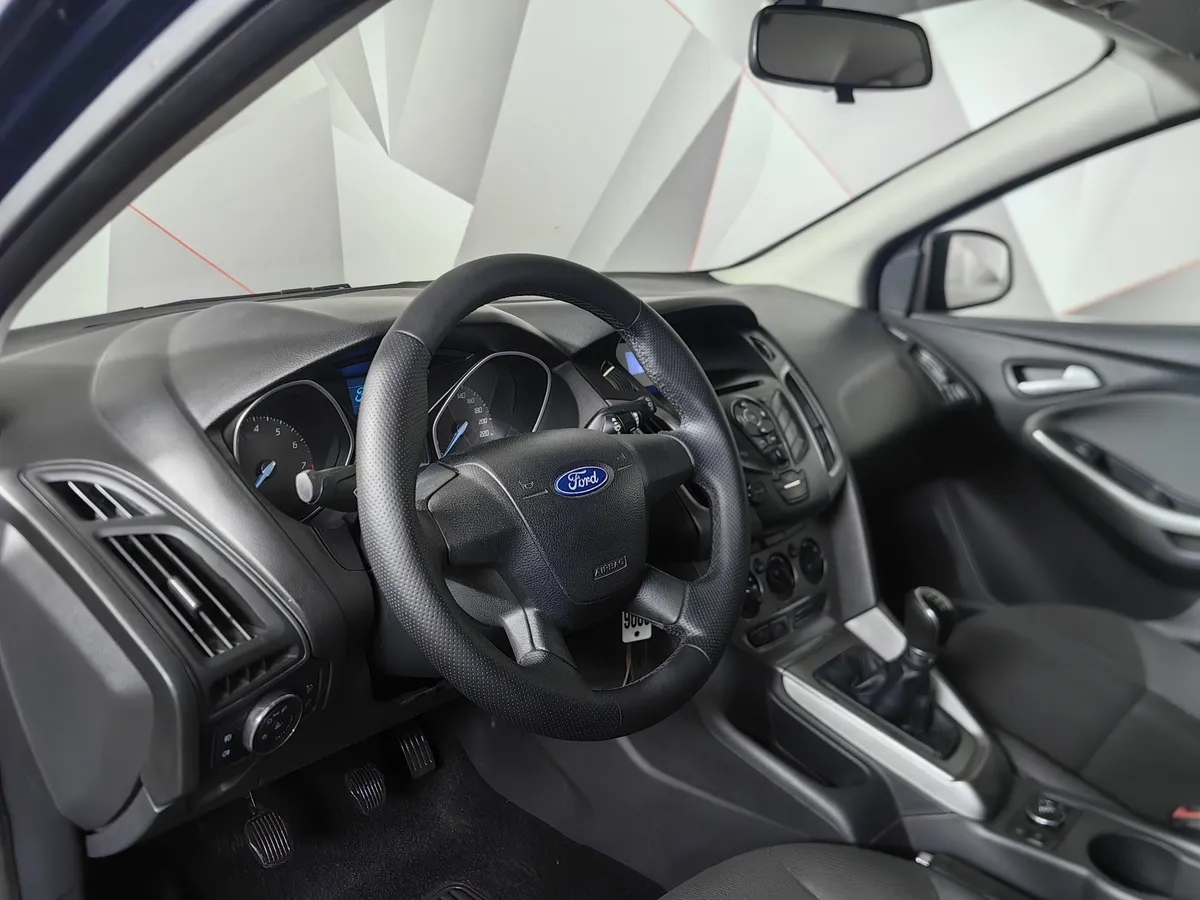 Ford Focus 1.6 MT (125 л.с.) Trend Синий в АВИЛОН. Слайд №18