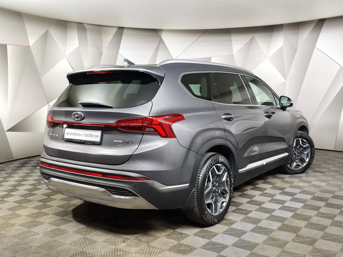 Hyundai Santa Fe 2.2 CRDi AWD 8AT (200 л.с.) High-Tech Серый в АВИЛОН. Слайд №2