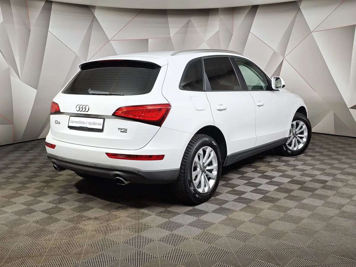 Audi Q5 2.0 TFSI Tiptronic quattro (225 л.с.) Белый в АВИЛОН. Слайд №2