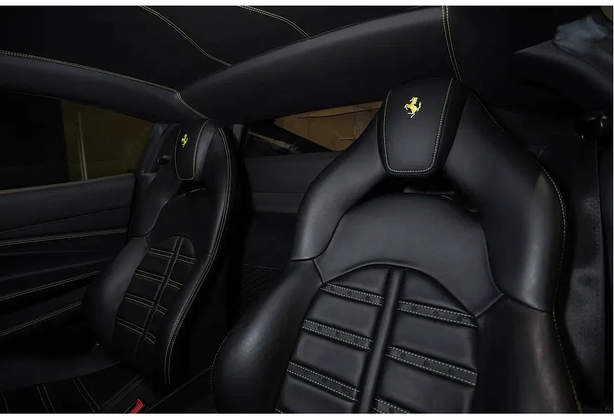 Ferrari F8 Tributo 3.9 V8 TURBO (720 л.с.) Черный в АВИЛОН. Слайд №7