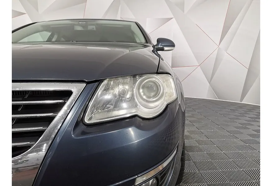 Volkswagen Passat 1.8 TSI AT (160 л.с.) Синий в АВИЛОН. Слайд №10