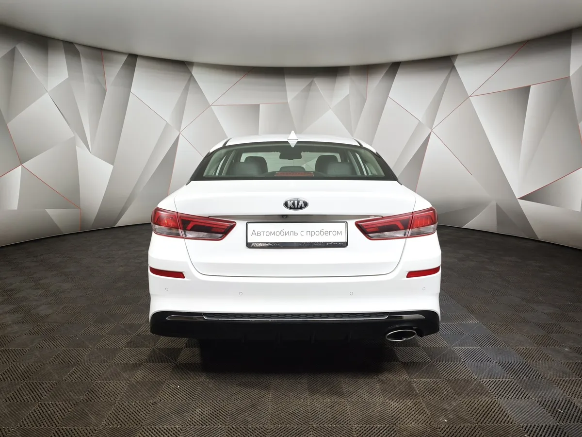 Kia Optima 2.0 AT (150 л.с.) Белый в АВИЛОН. Слайд №8