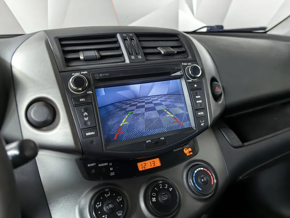 Toyota RAV4 2.0 CVT (158 л.с.) Черный в АВИЛОН. Слайд №19