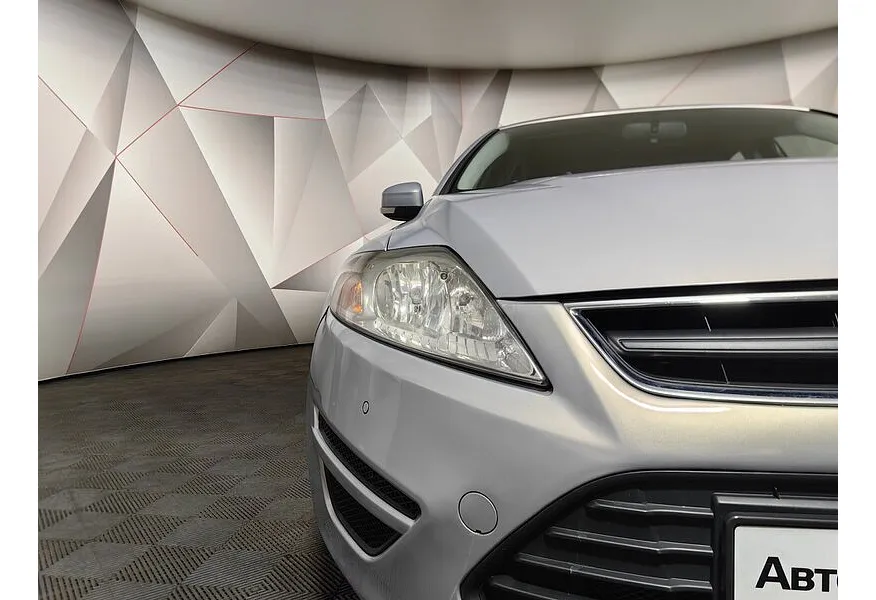 Ford Mondeo 1.6 Ti-VCT MT (120 л.с.) Ambiente Голубой в АВИЛОН. Слайд №10
