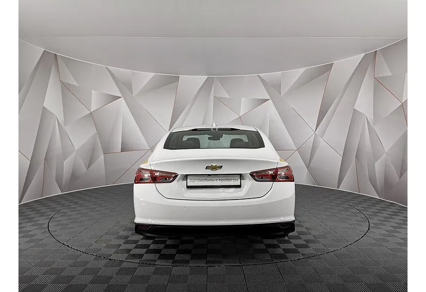Chevrolet Malibu 1.5T CVT 2WD (163 л.с.) Белый в АВИЛОН. Слайд №8 Chevrolet Malibu 1.5T CVT 2WD (163 л.с.) Белый в АВИЛОН. Слайд №8