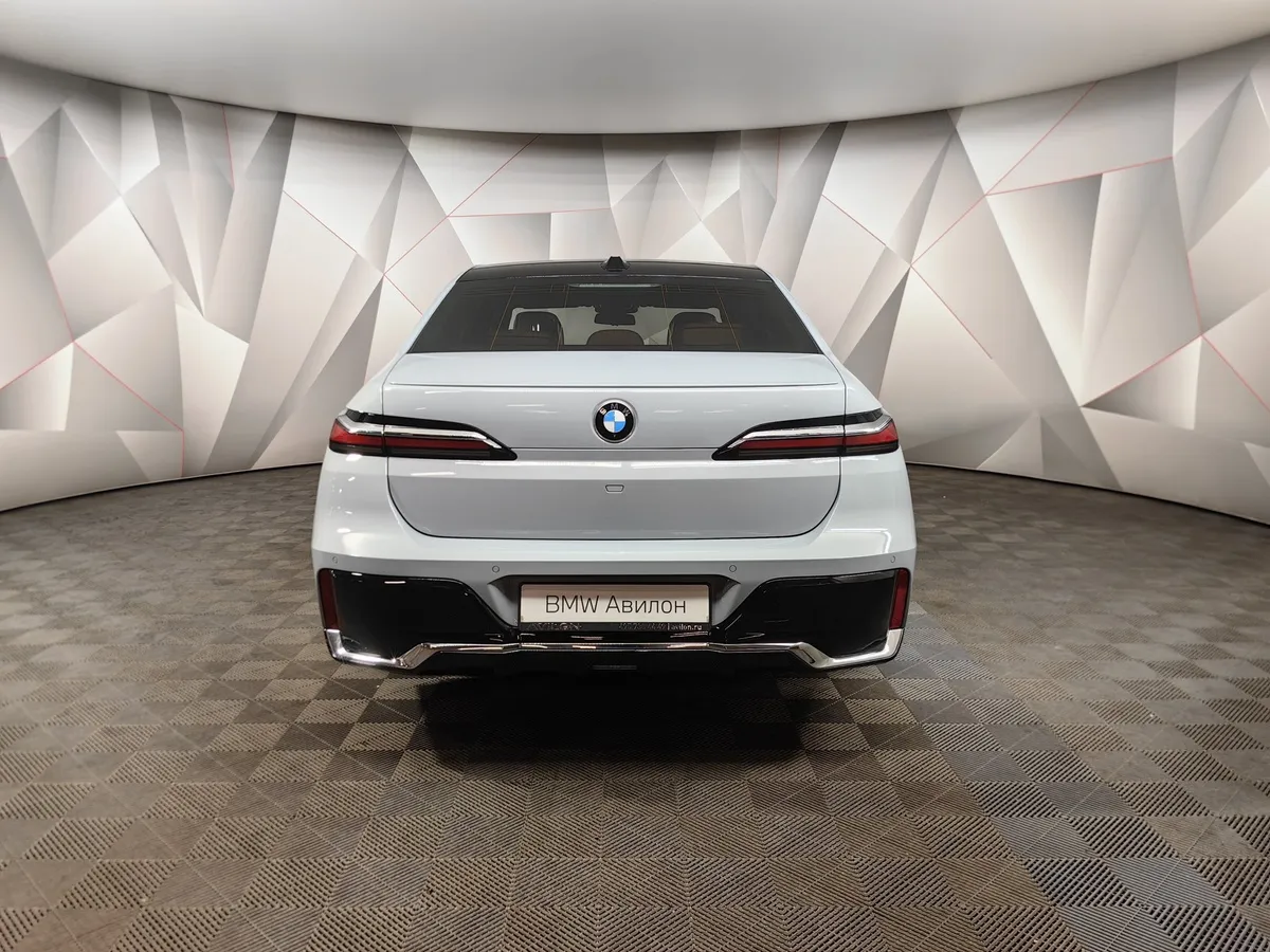 BMW 7 серия 735i Steptronic (286 л.с.) Серый в АВИЛОН. Слайд №4