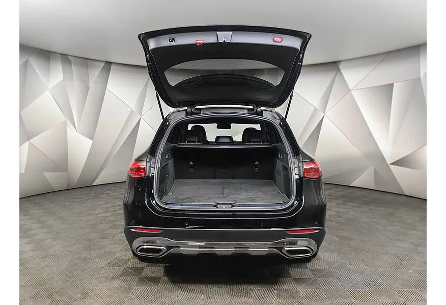 Mercedes-Benz GLC 200 4MATIC 9G-TRONIC (204 л.с.) Черный в АВИЛОН. Слайд №12