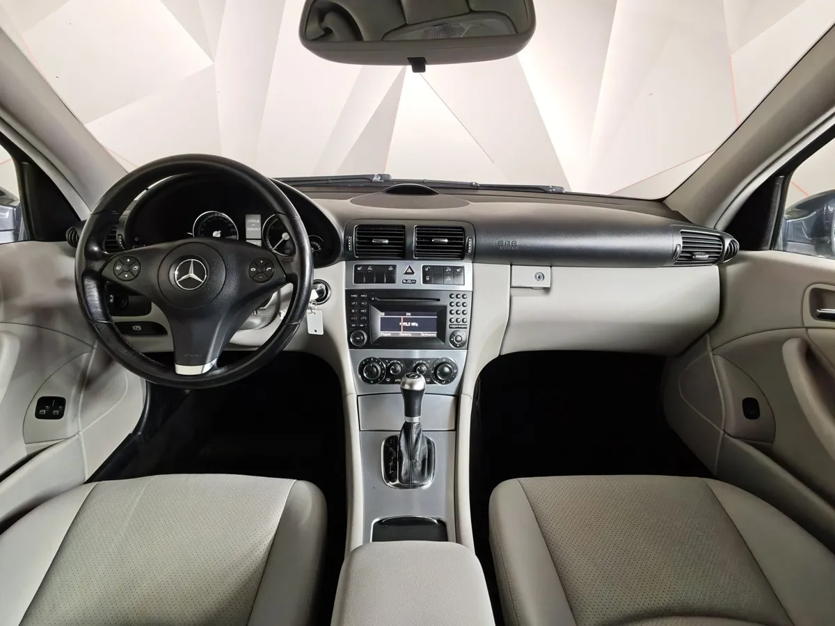 Mercedes-Benz CLC CLC 230 7G-Tronic (204 л.с.) Kompressor Серый в АВИЛОН. Слайд №14