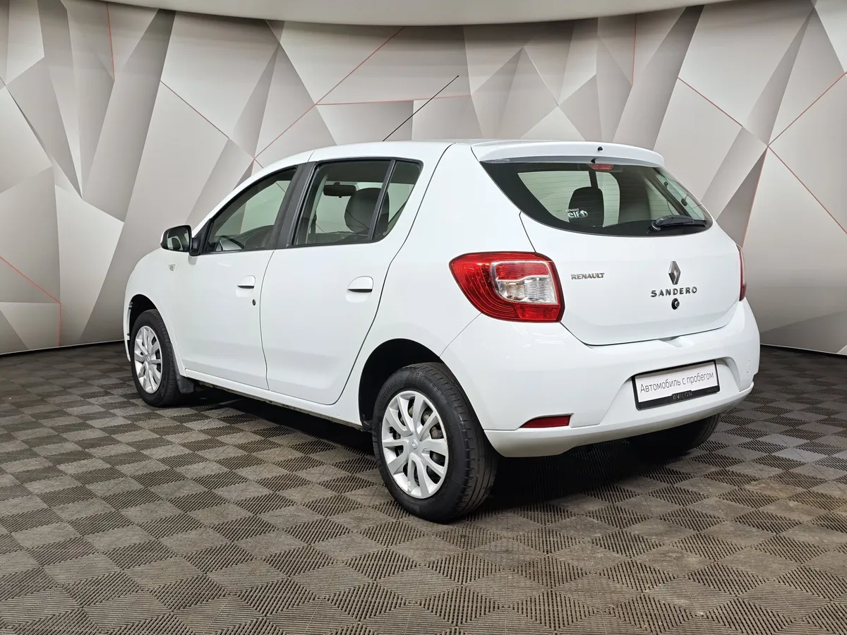 Renault Sandero 1.6 AT (102 л.с.) Белый в АВИЛОН. Слайд №4