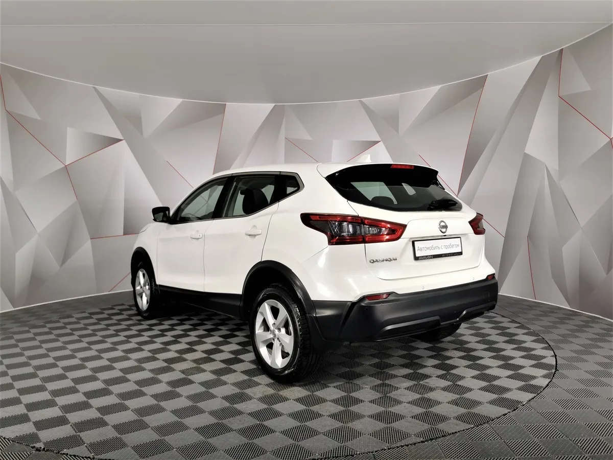 Nissan Qashqai 2.0 CVT (144 л.с.) Белый в АВИЛОН. Слайд №4