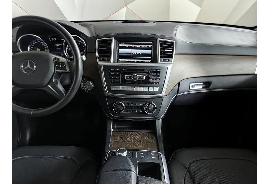 Mercedes-Benz M-Класс ML 400 7G-Tronic Plus 4Matic (333 л.с.) Черный в АВИЛОН. Слайд №14