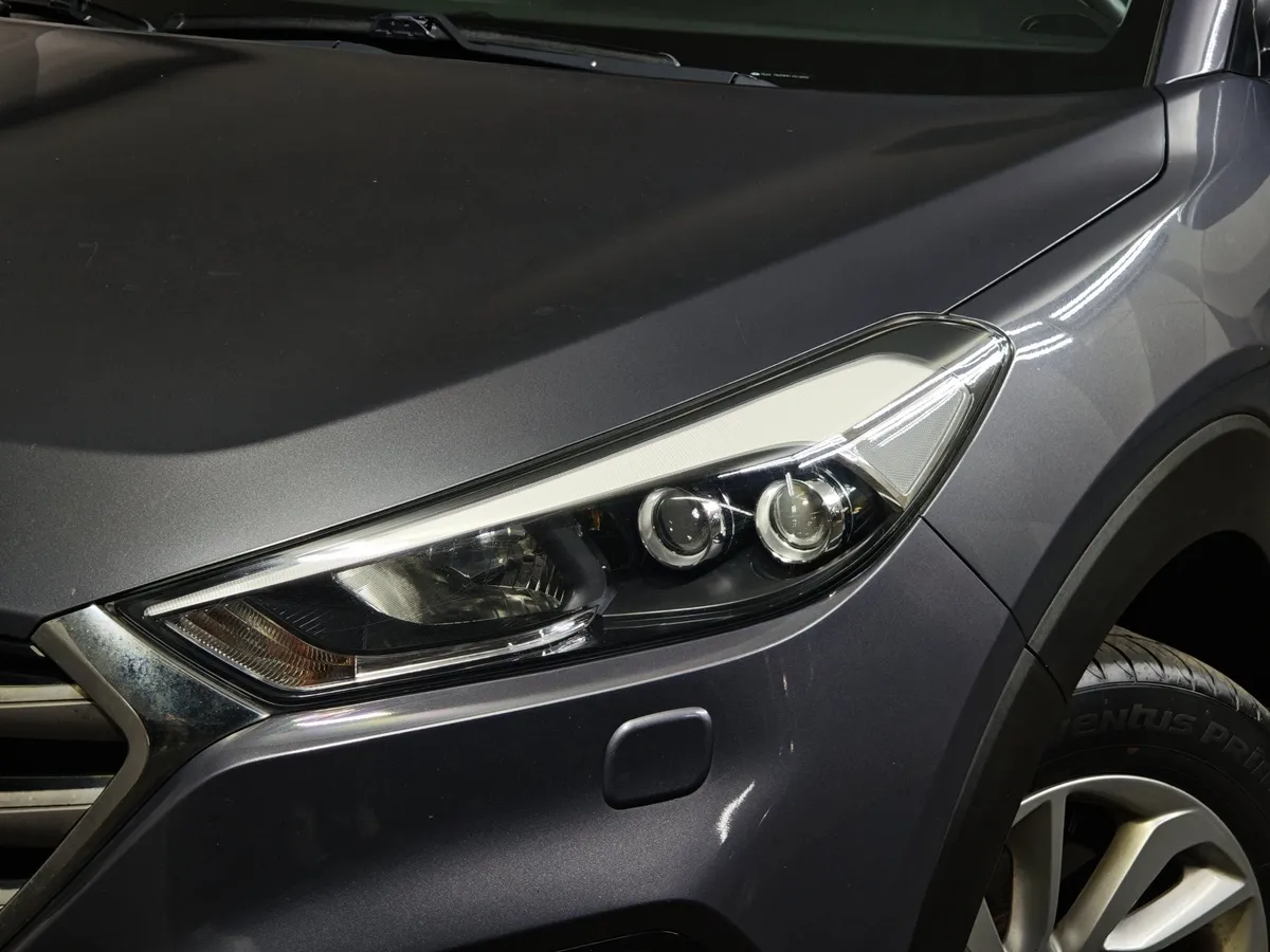 Hyundai Tucson 2.0 AT 4WD (150 л.с.) Dynamic Серый в АВИЛОН. Слайд №10