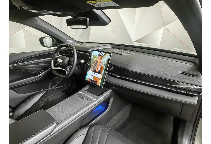 Geely Preface 2.0T 7DCT 2WD (200 л.с.) Flagship Зеленый в АВИЛОН. Слайд №13